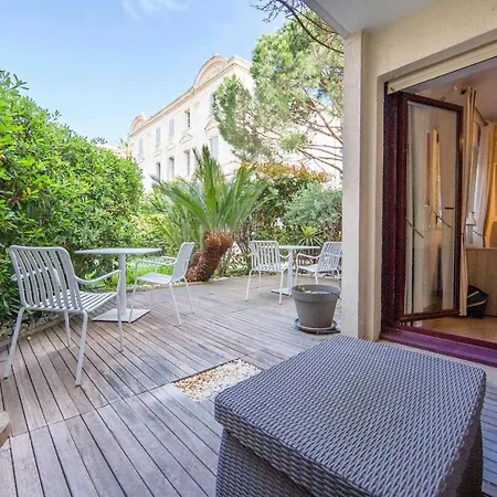 Paradise Center With Pool And Park Le Lys Apartment